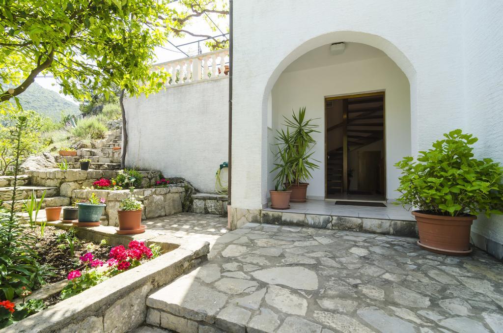 Apartment Nadine Okuklje エクステリア 写真