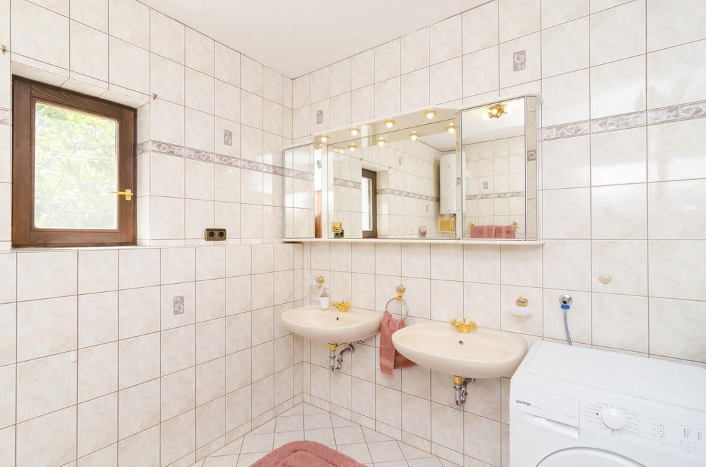 Apartment Nadine Okuklje エクステリア 写真